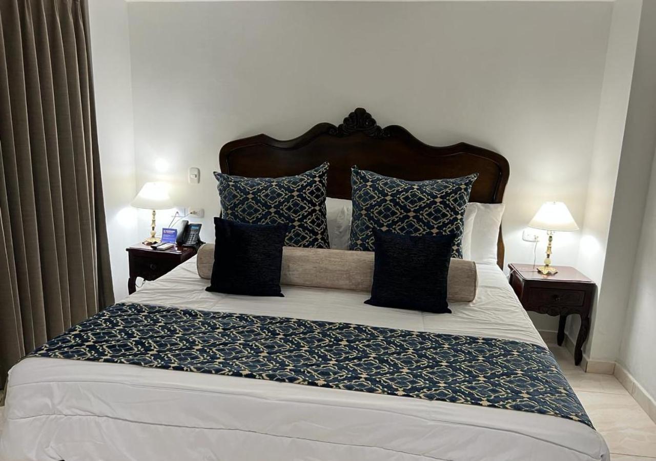 Dorado Plaza Boutique Calle Del Arsenal 4* Cartagena