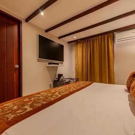 Hotel Dorado Plaza Calle Del Arsenal Cartagena