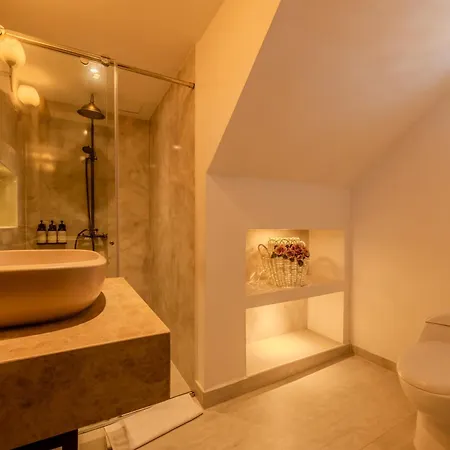 Hotel Dorado Plaza Calle Del Arsenal 4*