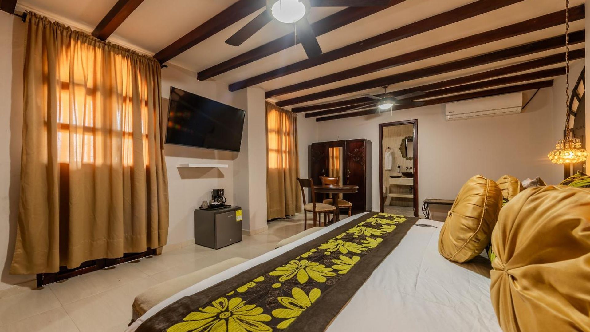 Dorado Plaza Boutique Calle Del Arsenal Hotel 4*