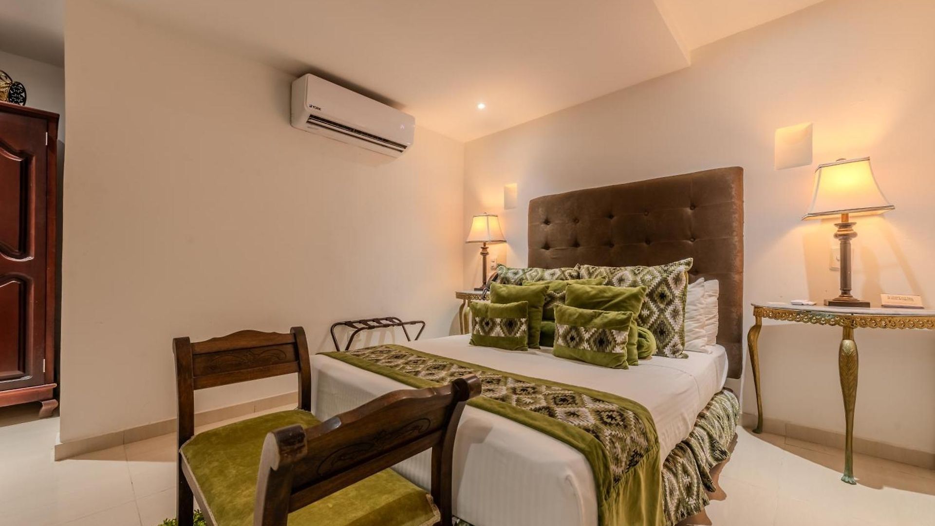 Hotel Dorado Plaza Boutique Calle Del Arsenal