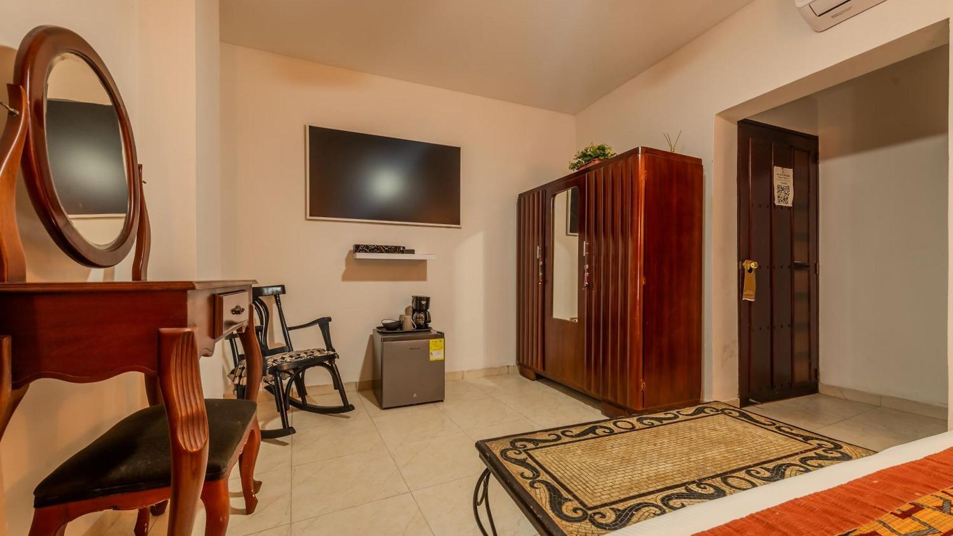 Dorado Plaza Boutique Calle Del Arsenal Hotel 4*
