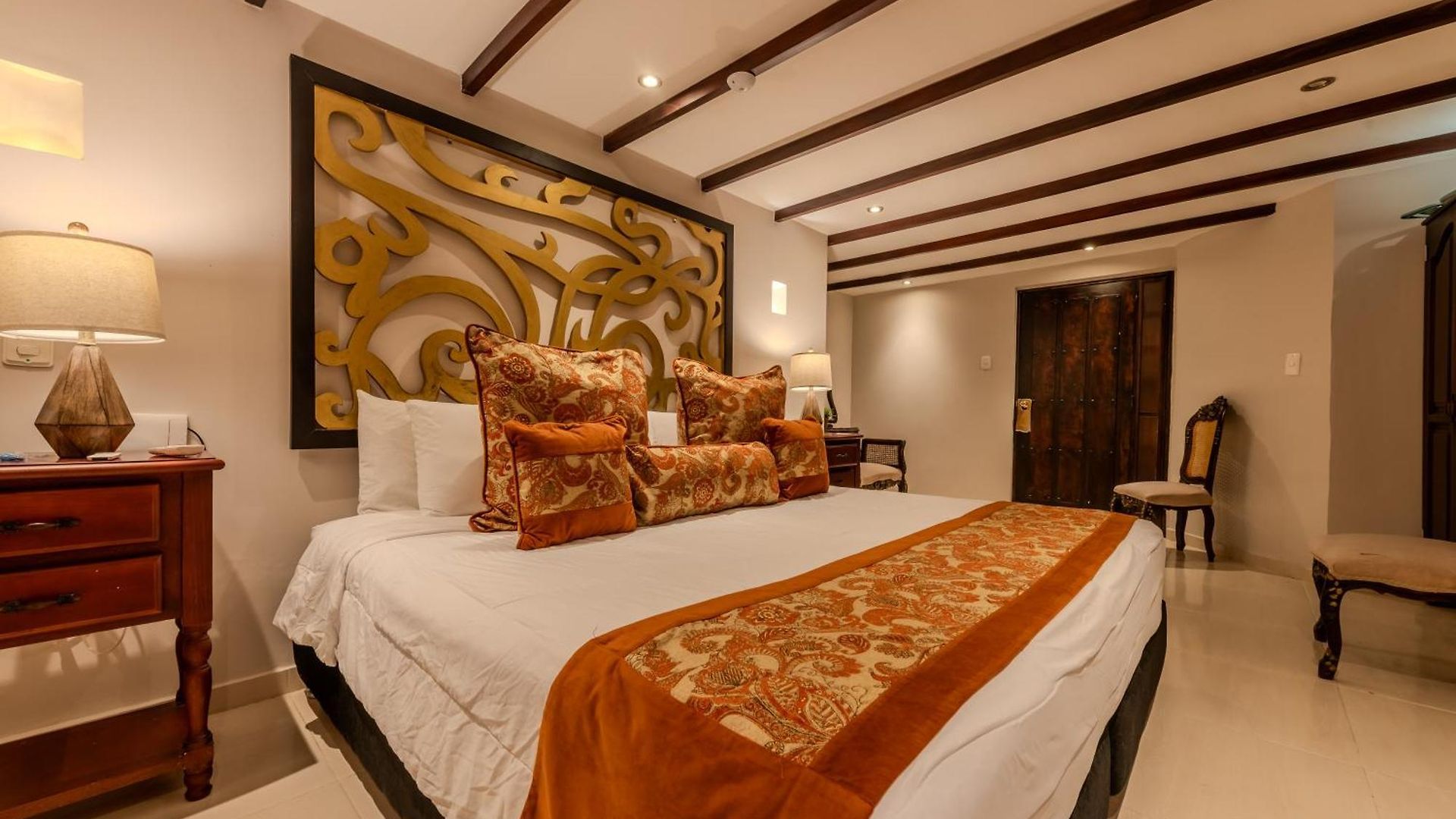 Dorado Plaza Boutique Calle Del Arsenal Hotel