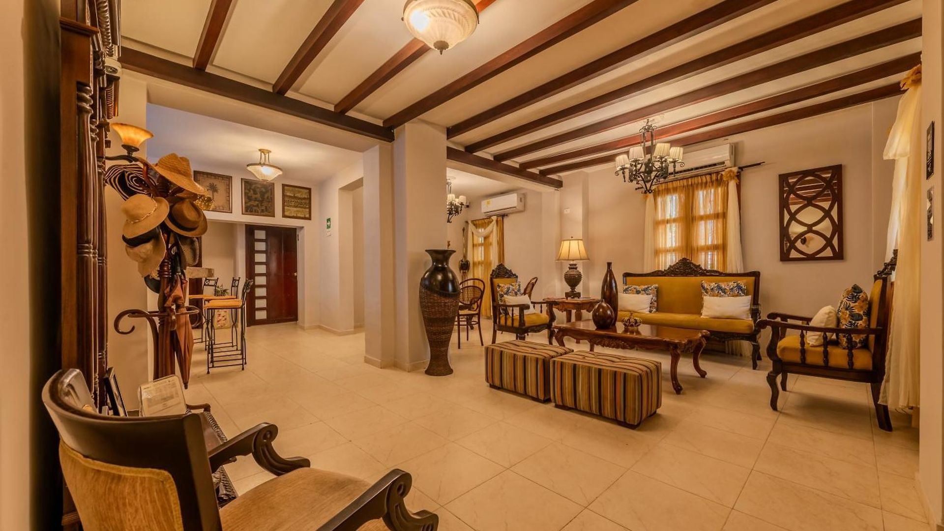 Dorado Plaza Boutique Calle Del Arsenal Hotel 4*