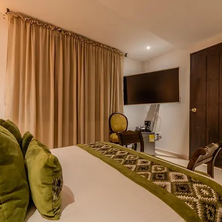 Hotel Dorado Plaza Boutique Calle Del Arsenal 4*
