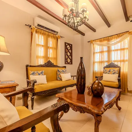 Dorado Plaza Boutique Calle Del Arsenal Hotel 4*