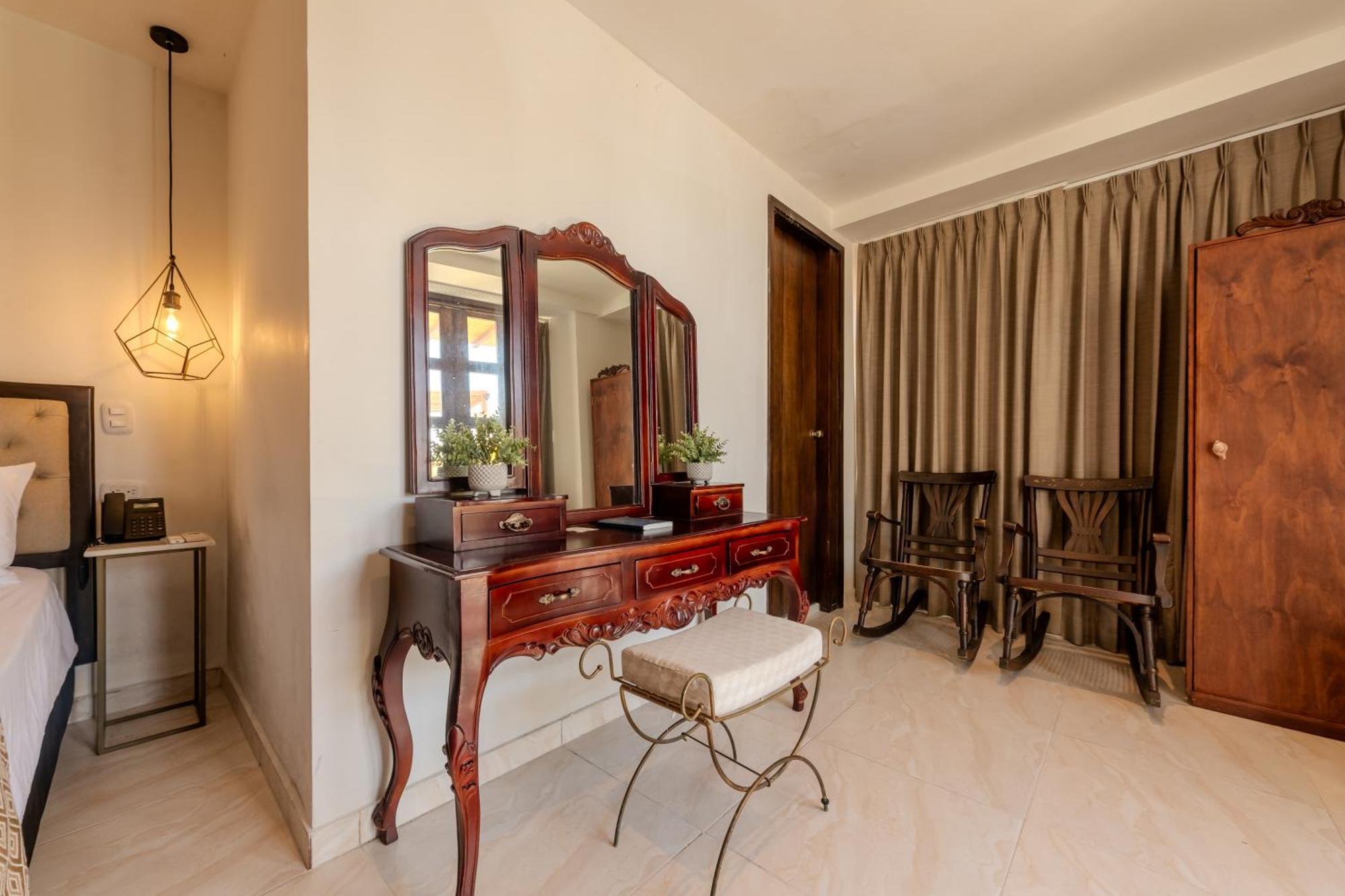 Hotel Dorado Plaza Boutique Calle Del Arsenal