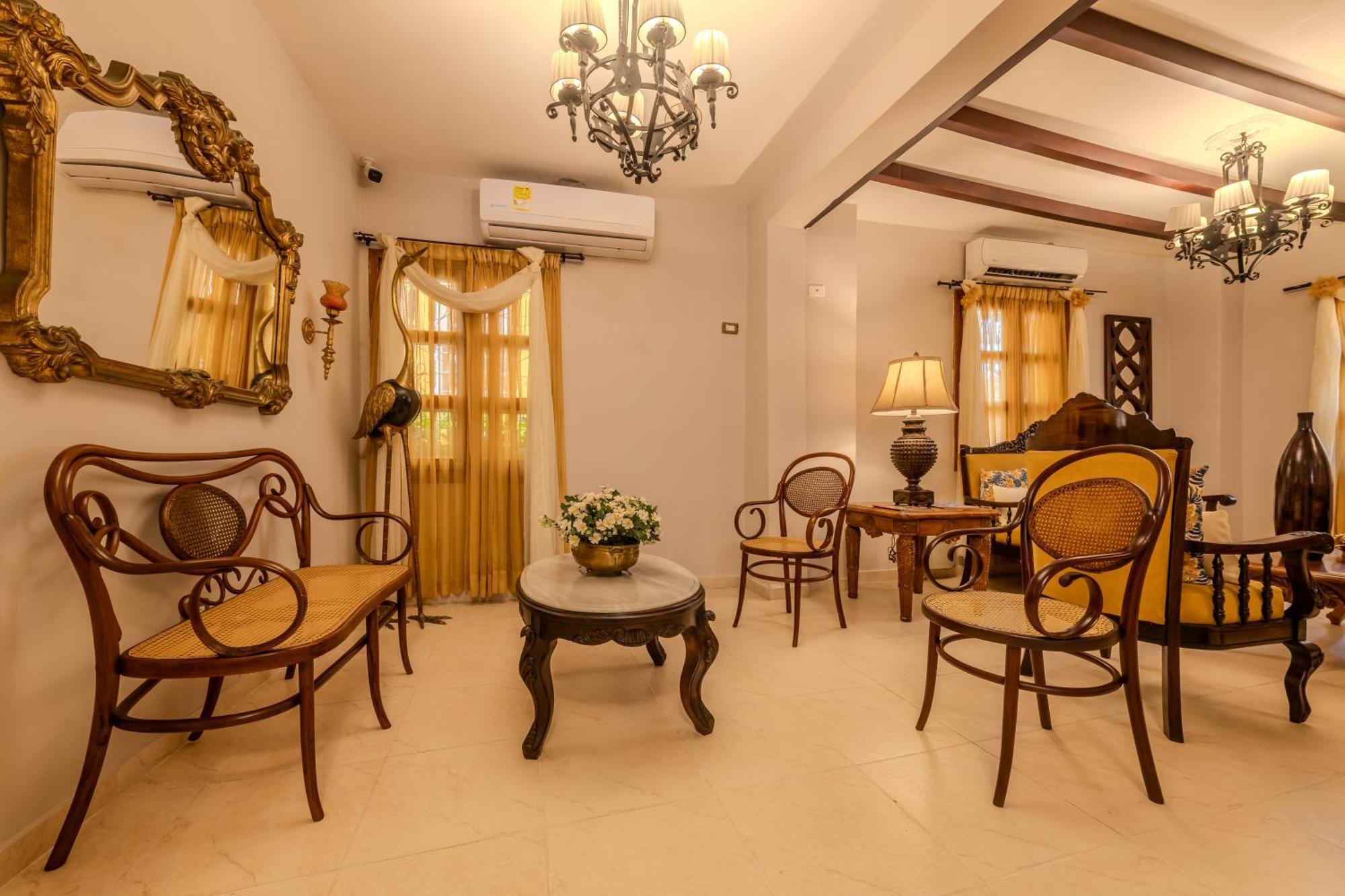 Hotel Dorado Plaza Boutique Calle Del Arsenal