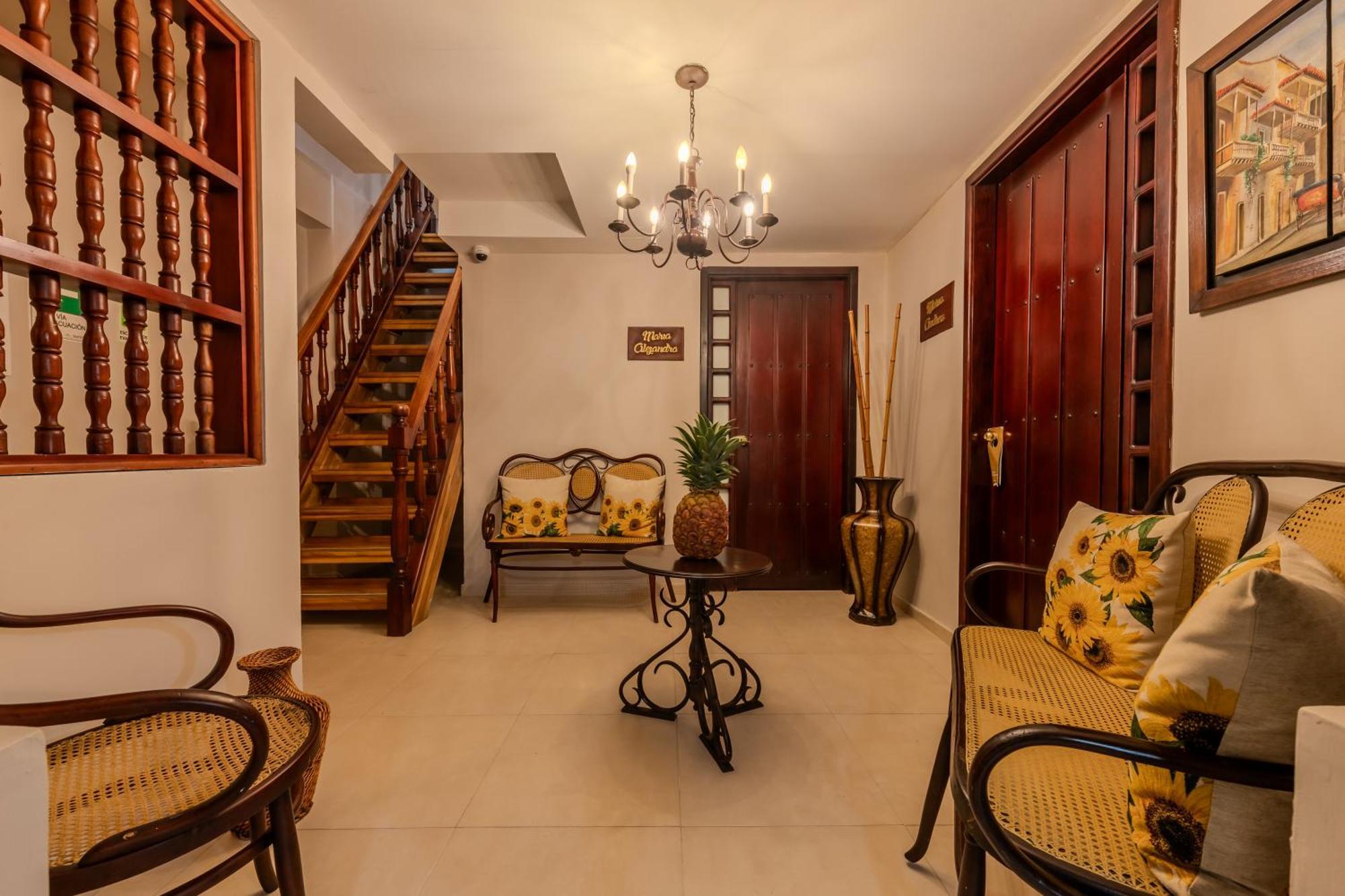 Hotel Dorado Plaza Boutique Calle Del Arsenal 4*
