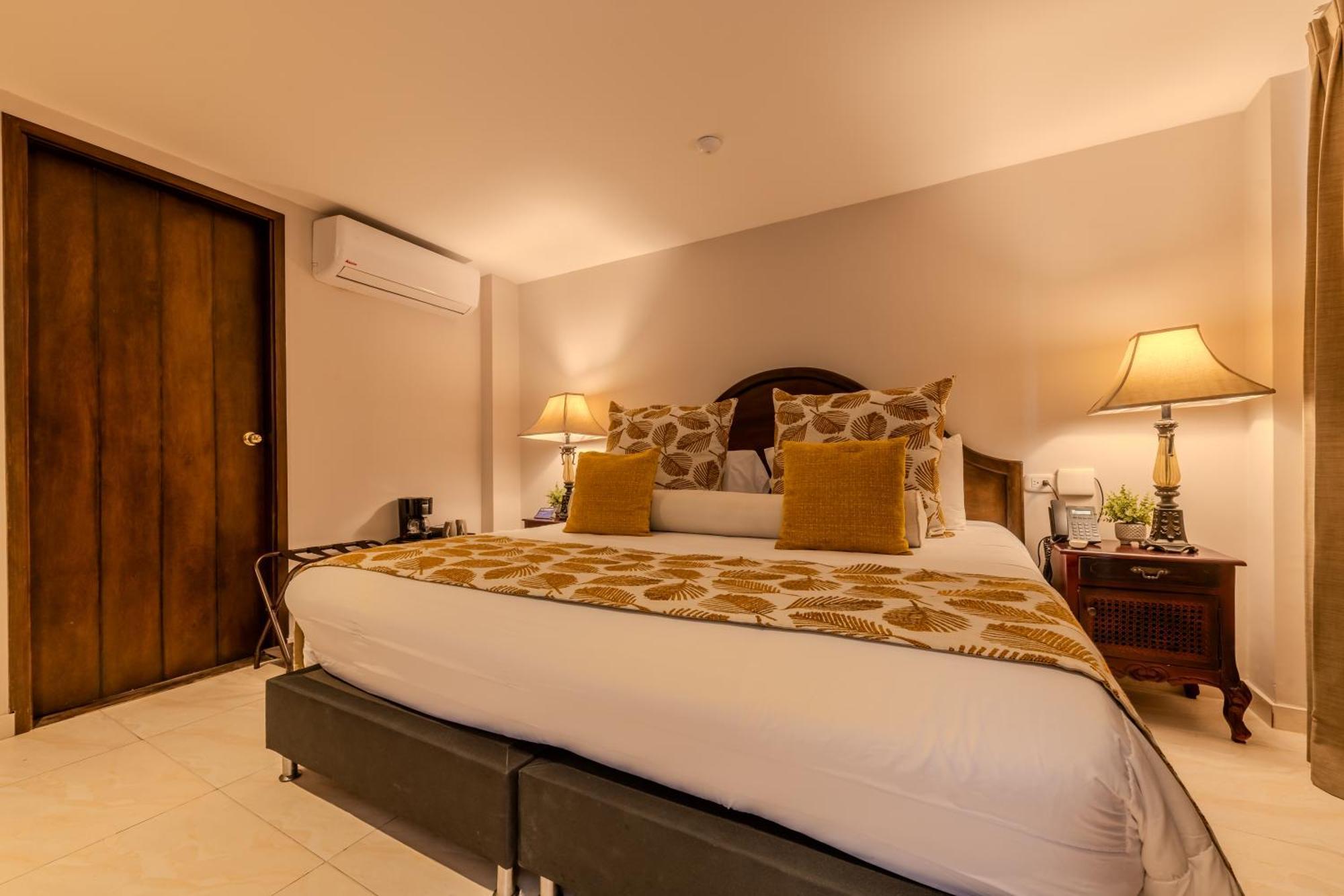 Dorado Plaza Boutique Calle Del Arsenal Hotel Cartagena