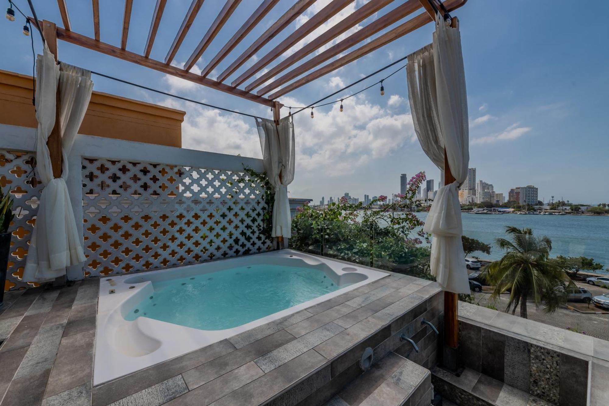 Hotel Dorado Plaza Boutique Calle Del Arsenal 4*
