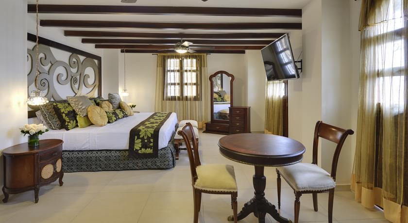 Hotel Dorado Plaza Boutique Calle Del Arsenal 4*